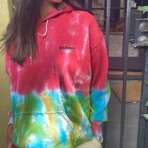 Iet Frans...Tie Dye Hoodie -trade for wynnemcc3
